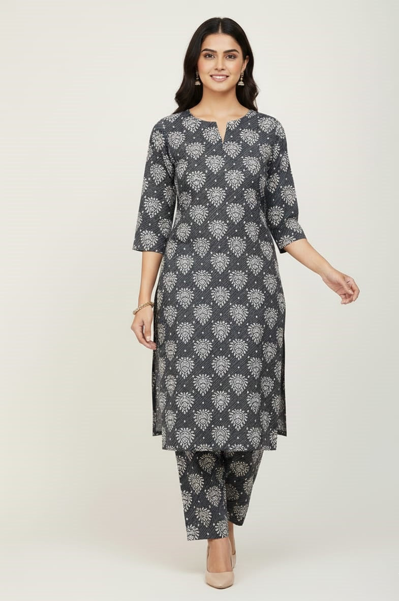 2 Pcs Unstitched Khaddar Ladies Suit 518